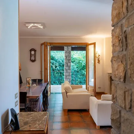 Villa Punta Sasso
